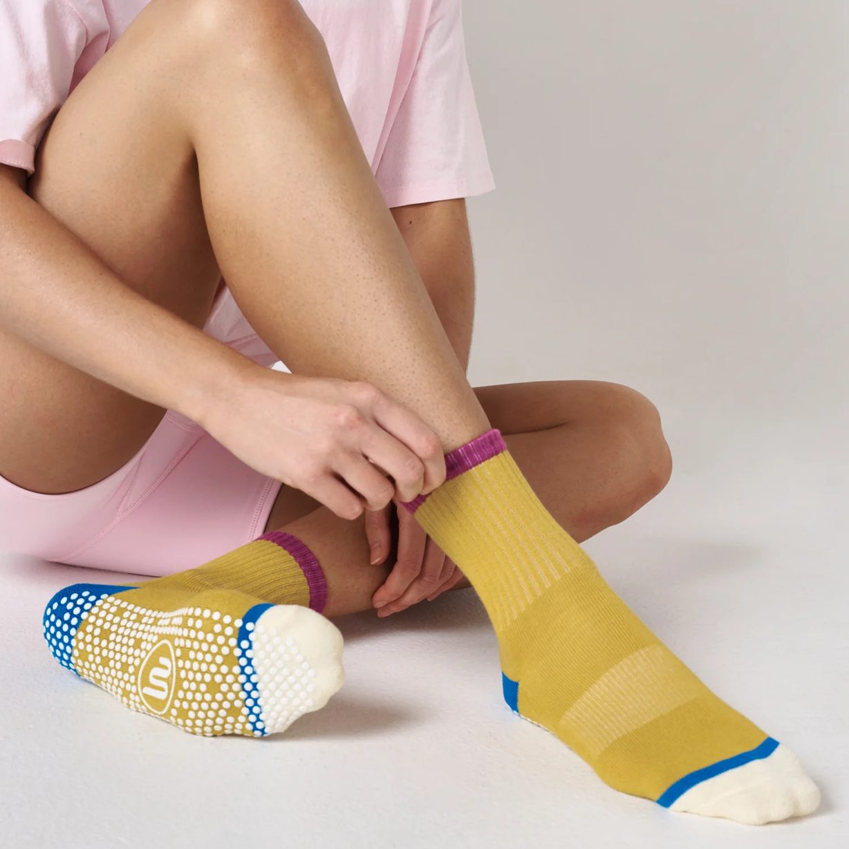 Amber Artistry | Non-Slip Pilates Socks | MoveActive - Image 3
